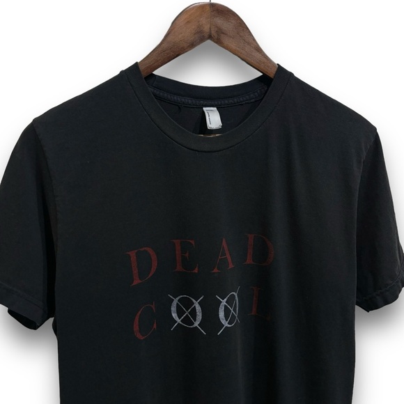Vintage Y2K American Apparel Unisex Band T Shirt Dead Cool
Size Medium
19 x 28 - Picture 3 of 5